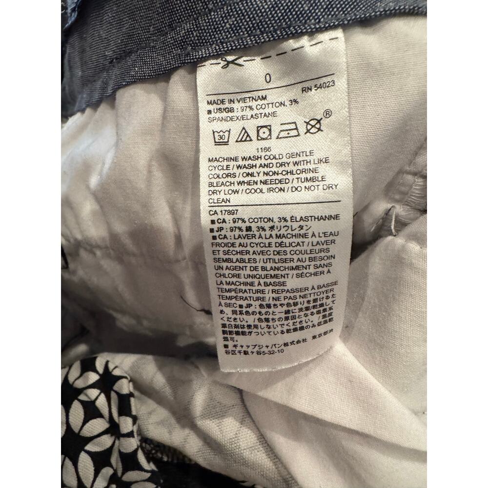 Banana Republic Bermuda Shorts Womens Size 0 Black White Geometric Print Stretch - Picture 6 of 6